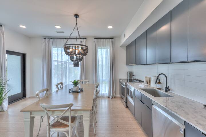 Boutique Condo on Nashville’s Riverfront- EVE #402 gallery image 4