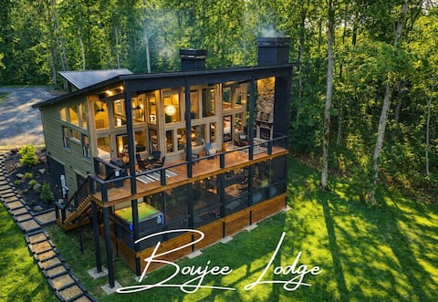 Boujee Vibes • Stylish, Cozy, Chic, Unforgettable