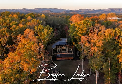 Elite Mountain Luxury w/ Endless Style and Comfort