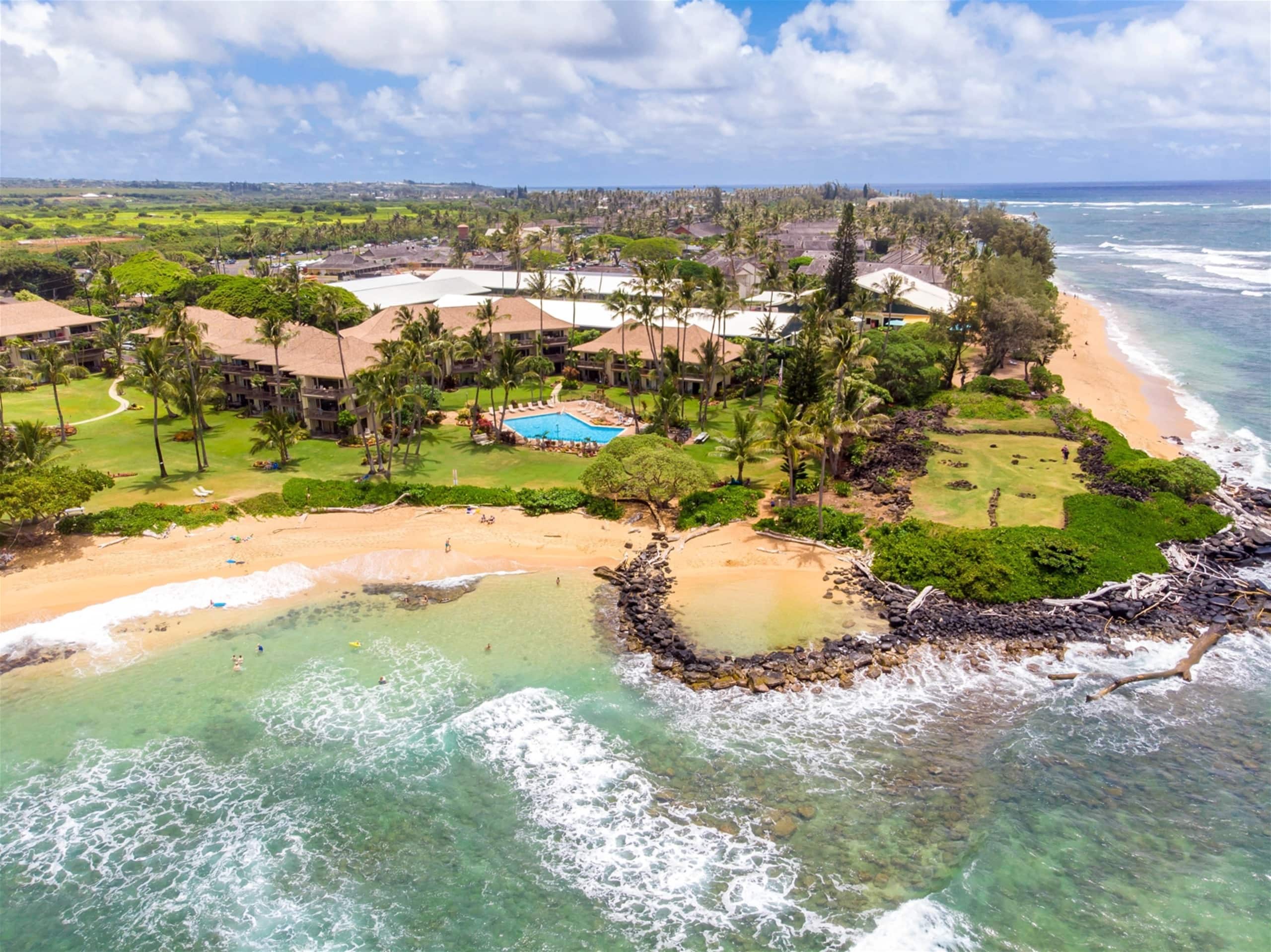 Condo in Kapaa · ★4.92 · 1 bedroom · 2 beds · 1.5 shared baths - Image 15
