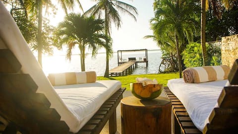 Villa Muyal | 7BR | Waterfront Getaway