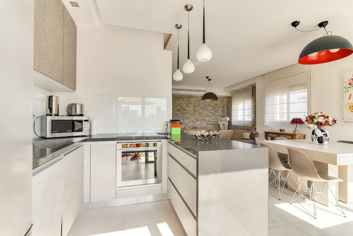 Holiday-Rentals managed Airbnb listing 1