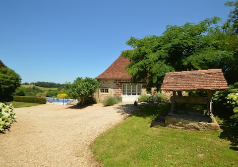 Le Figuier, beautiful country house near Hautefort