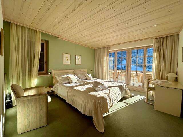 Marvelous Luxurious Furnished Flat with Outstandin gallery image 3