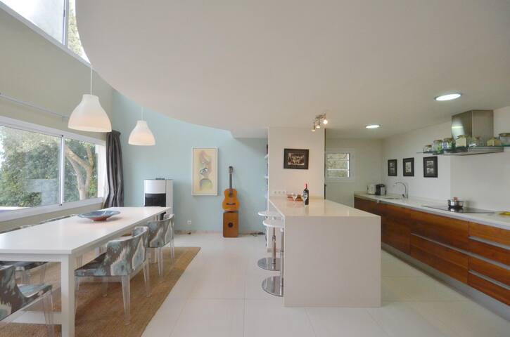 Villa with pool to rent in Begur, center gallery image 5