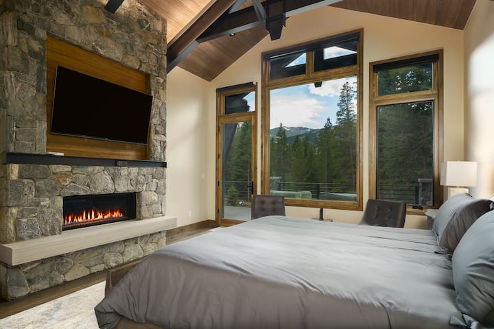 Alpine Edge managed Airbnb listing 1