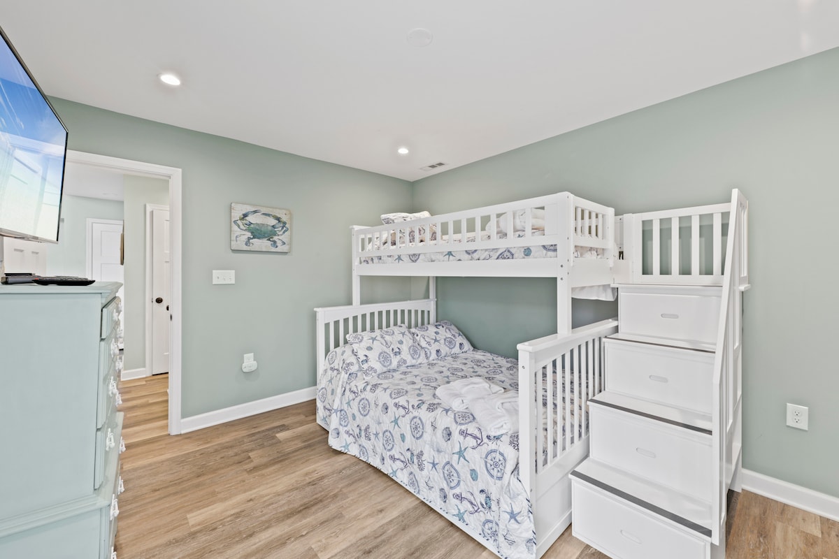 Segundo dormitorio - Cama individual sobre litera completa