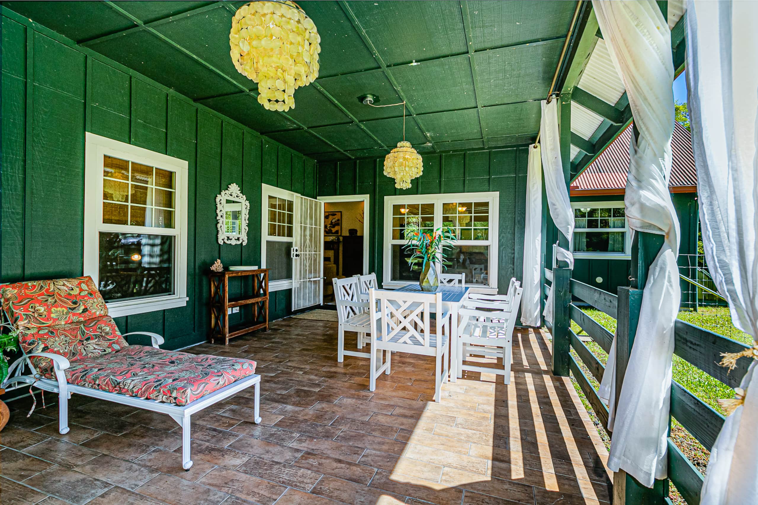 Home in Volcano · ★4.89 · 3 bedrooms · 4 beds · 2 baths - Image 18