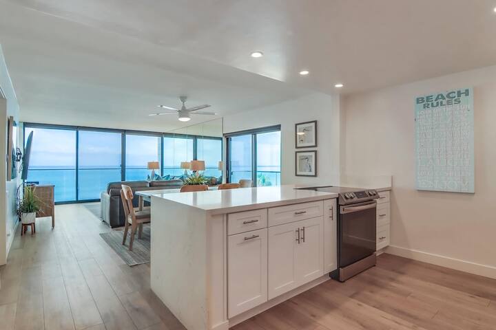 Patrick’s Pacific Paradise: new oceanfront+parking gallery image 3