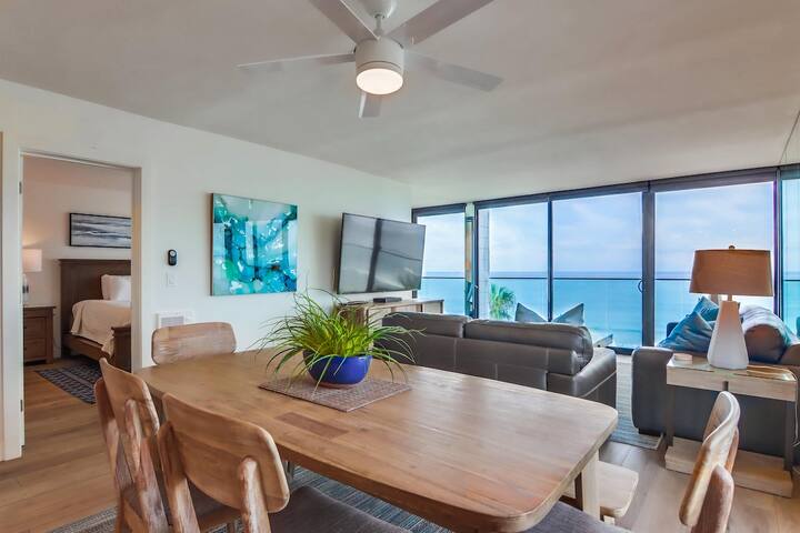 Patrick’s Pacific Paradise: new oceanfront+parking gallery image 2