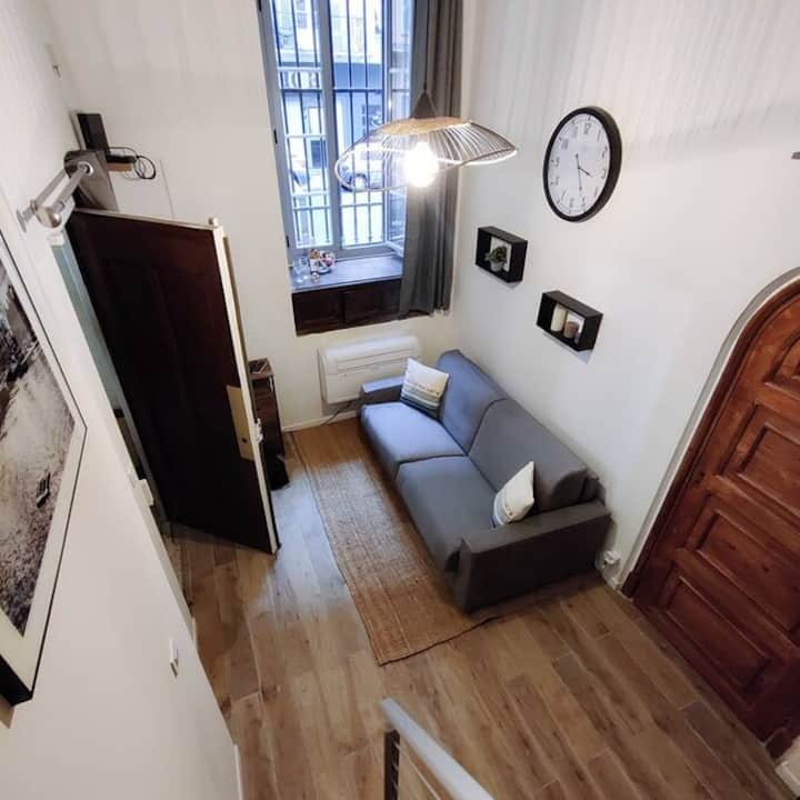 Studio A-typique, Cœur Du Quartier Du Port/nice,ac - Nice