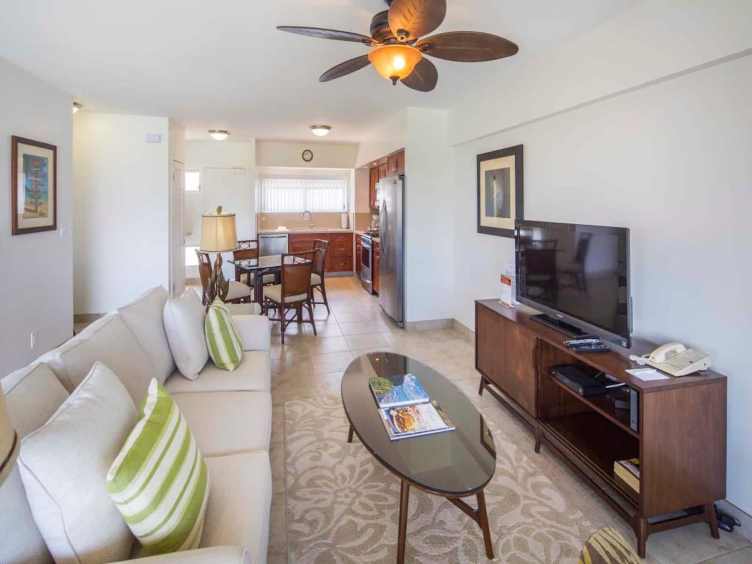 Condo in Honolulu · ★5.0 · 1 bedroom · 1 bed · 1 shared bath - Image 8