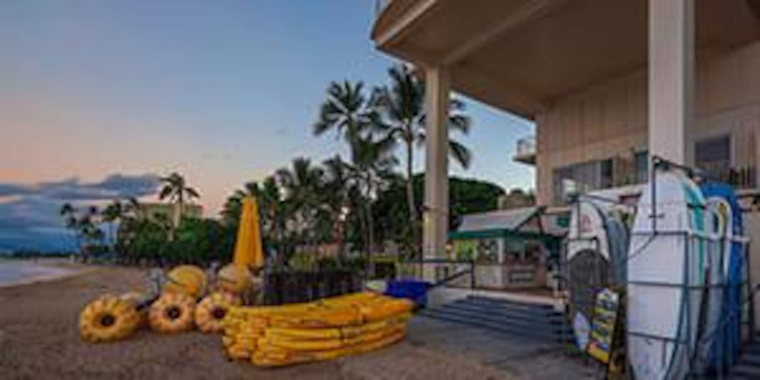 Condo in Honolulu · ★5.0 · Studio · 1 bed · 1 shared bath - Image 14