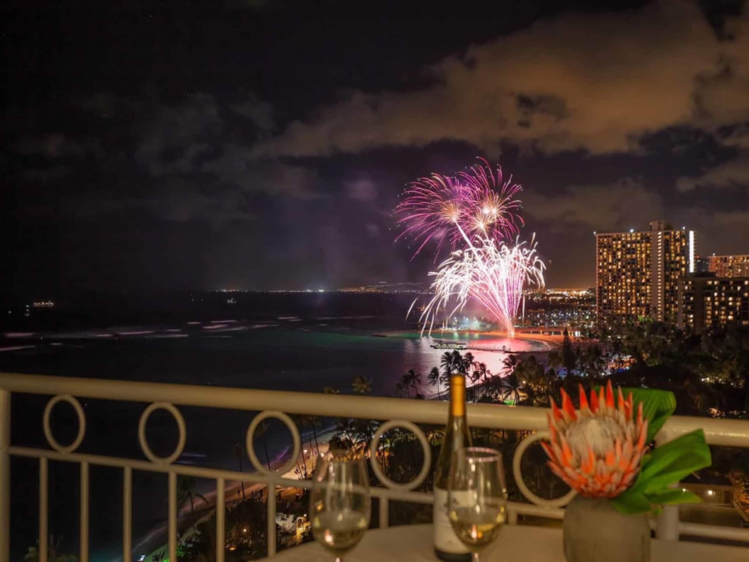 Condo in Honolulu · ★5.0 · Studio · 1 bed · 1 shared bath - Image 6
