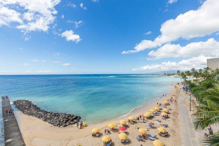 2 Bedroom Deluxe Ocean Front – Waikīkī Shore 500 gallery image 5