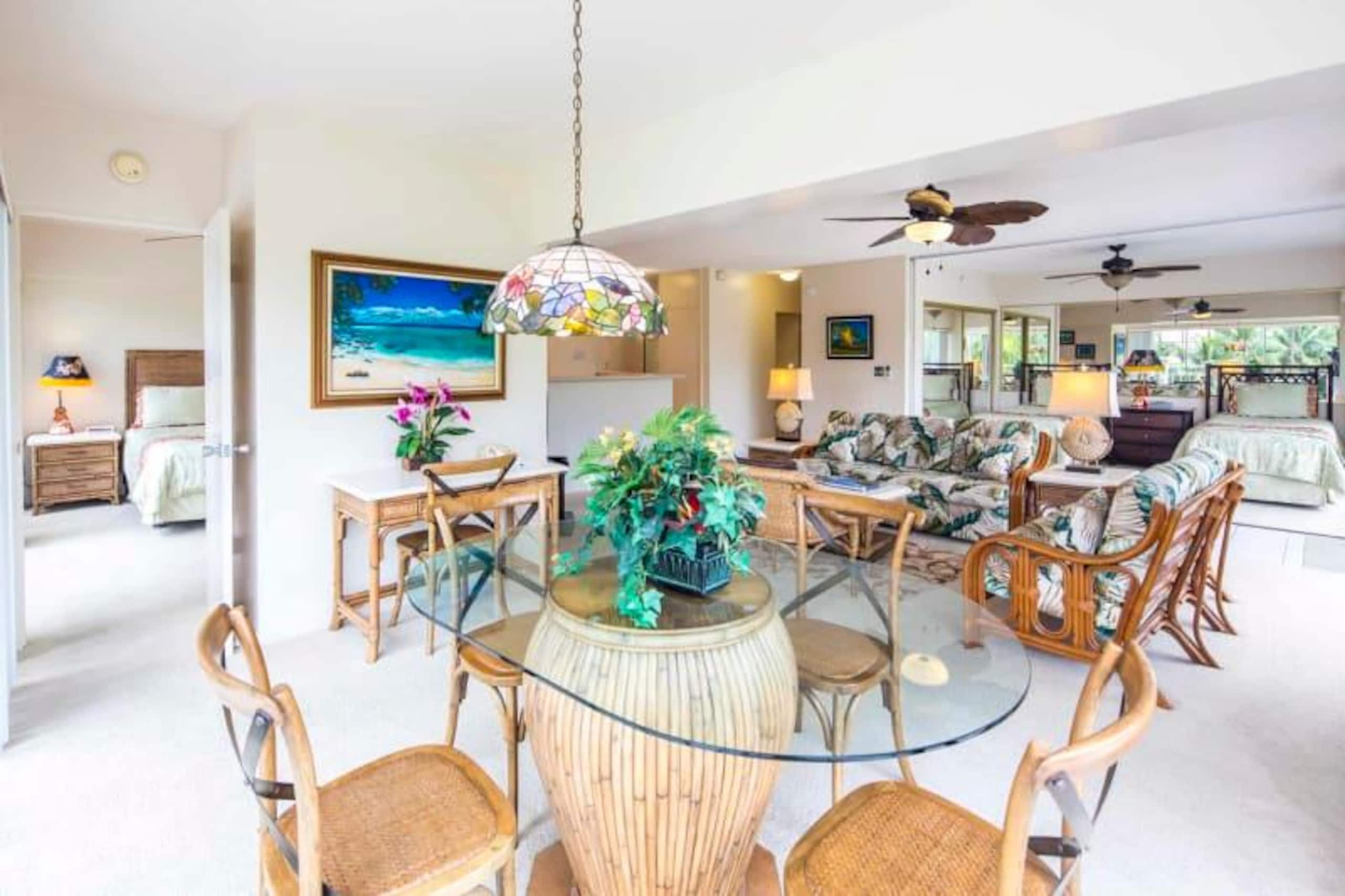 Condo in Honolulu · ★4.8 · 2 bedrooms · 3 beds · 1 private bath - Image 28