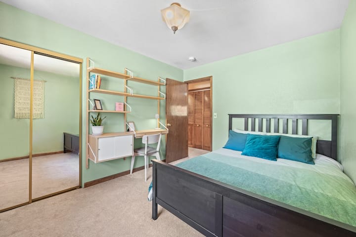 Bedroom 3 | Queen Bed | First Floor
Mullein bedroom has a queen bed and a desk for remote workers.