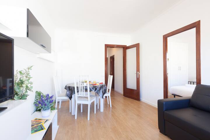 Sagrada Família Lepant gallery image 3