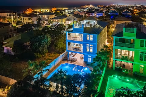 The Life Aquatic | Pool | Golf Cart | Free Golf