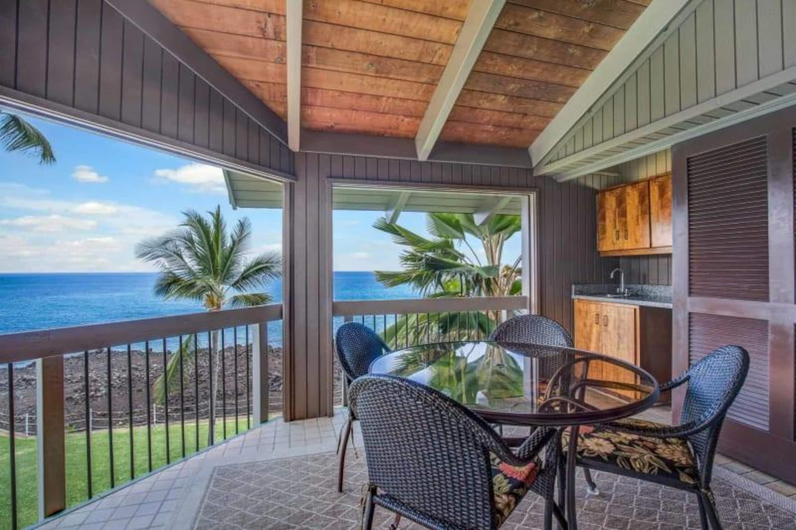 Condo in Kailua-Kona · ★4.82 · 2 bedrooms · 3 beds · 2 baths - Image 22