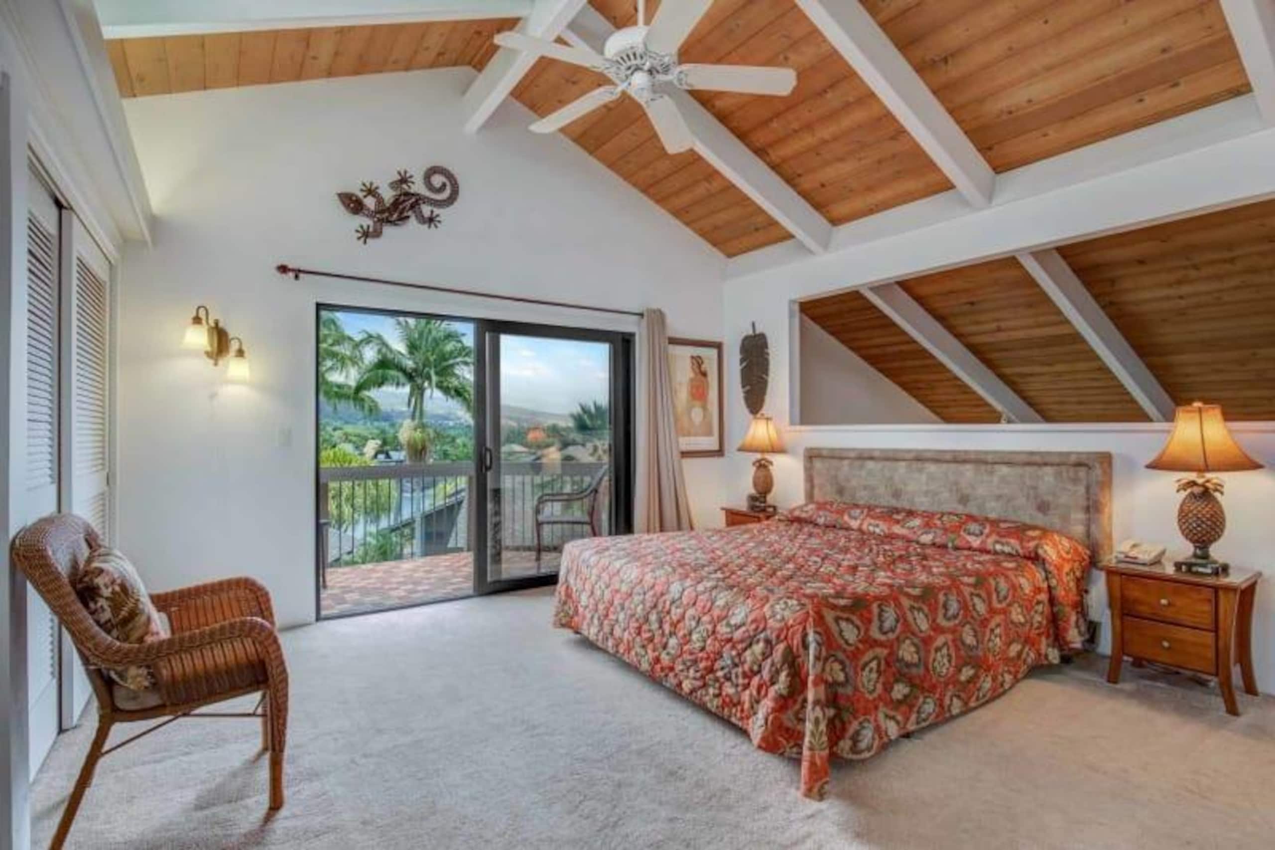Condo in Kailua-Kona · ★4.82 · 2 bedrooms · 3 beds · 2 baths - Image 10