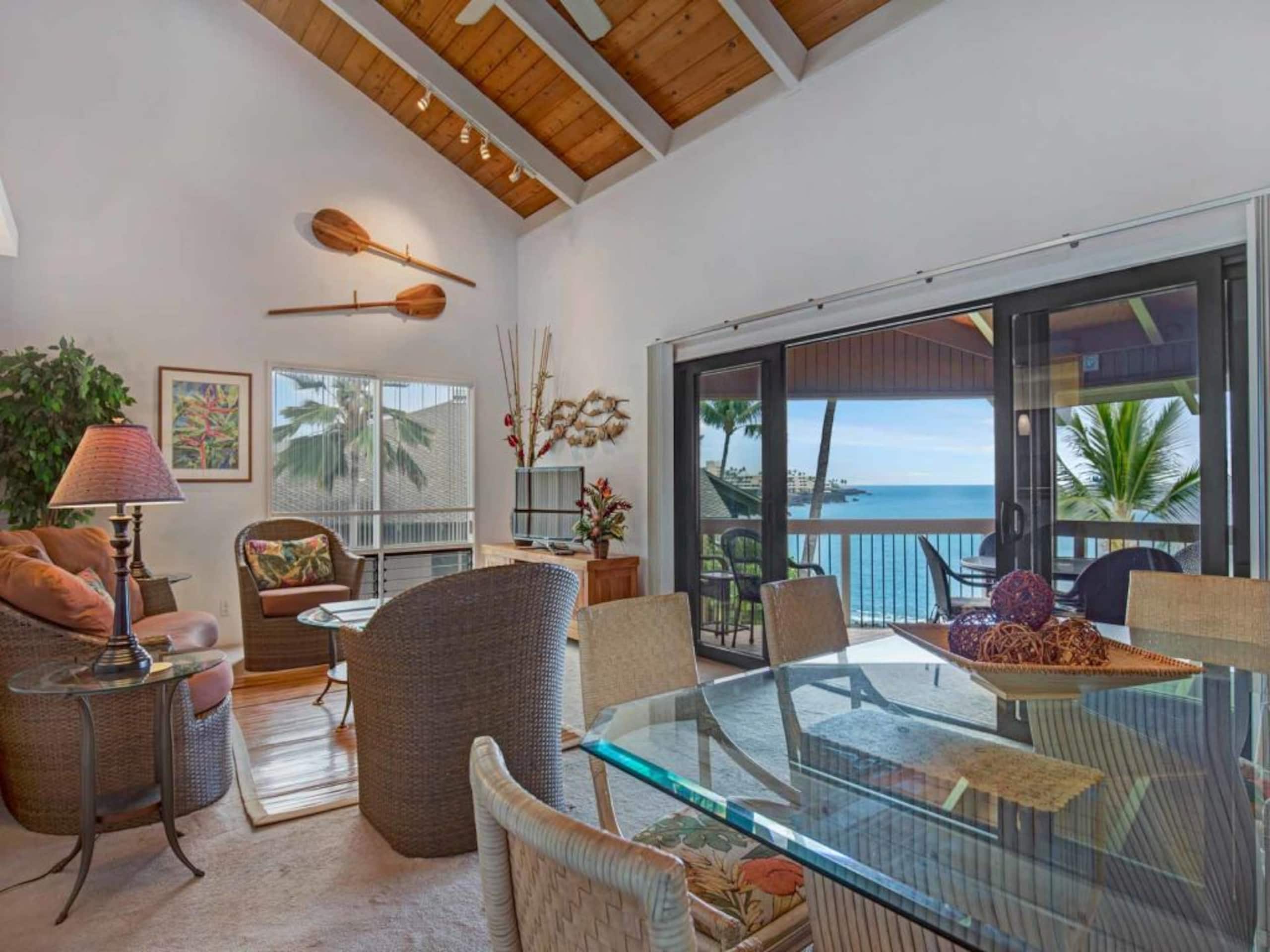 Condo in Kailua-Kona · ★4.82 · 2 bedrooms · 3 beds · 2 baths - Image 15
