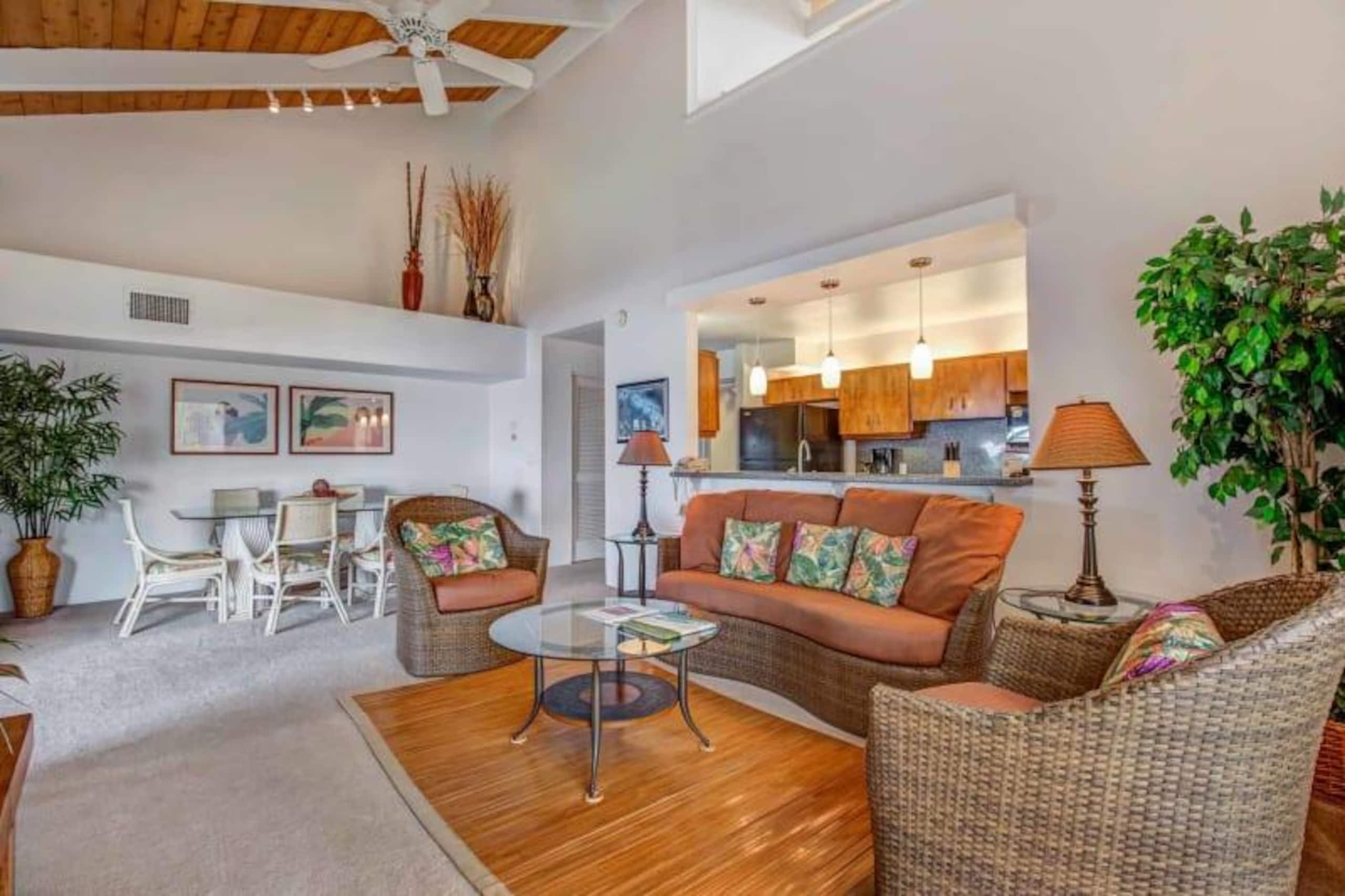 Condo in Kailua-Kona · ★4.82 · 2 bedrooms · 3 beds · 2 baths - Image 8