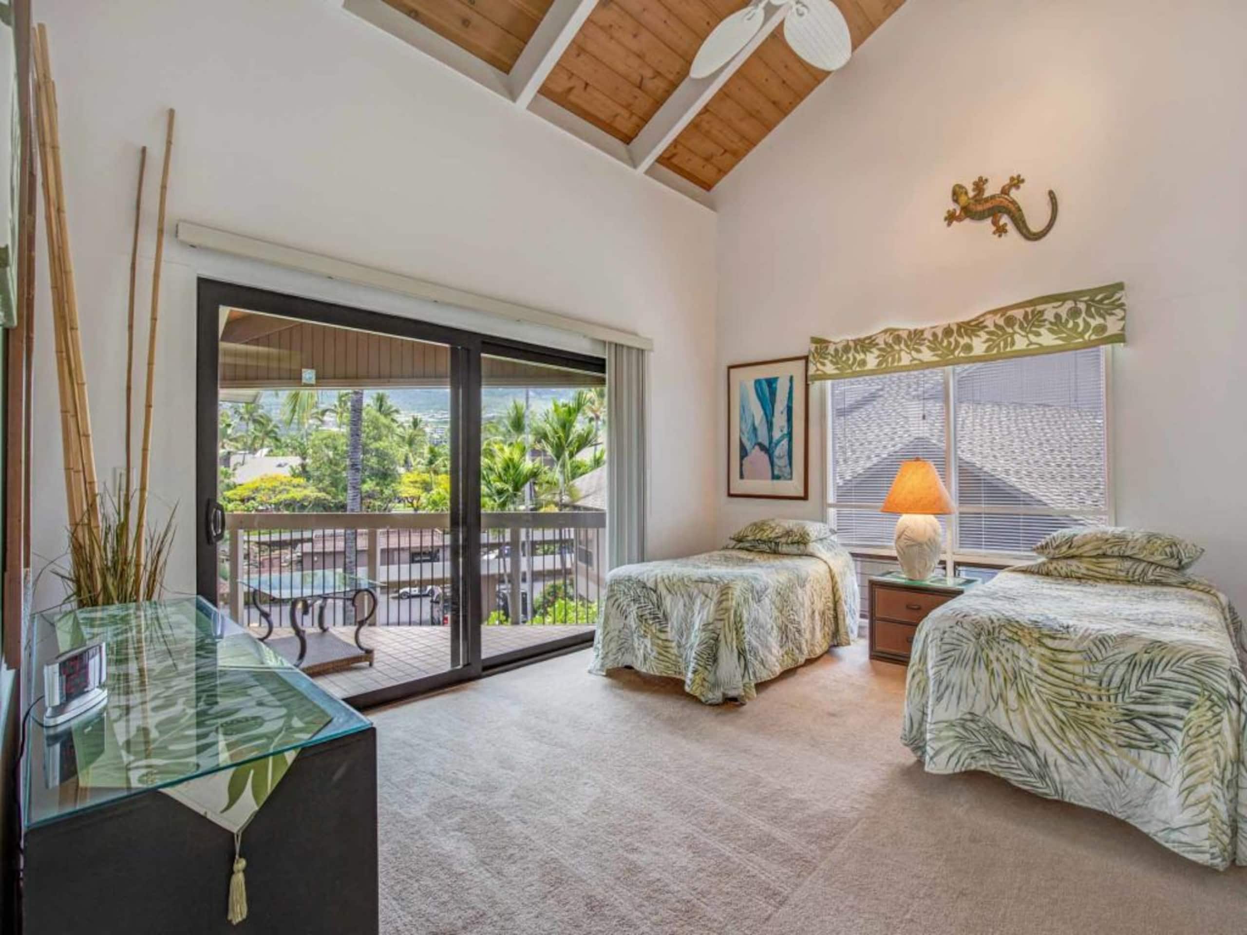 Condo in Kailua-Kona · ★4.82 · 2 bedrooms · 3 beds · 2 baths - Image 36
