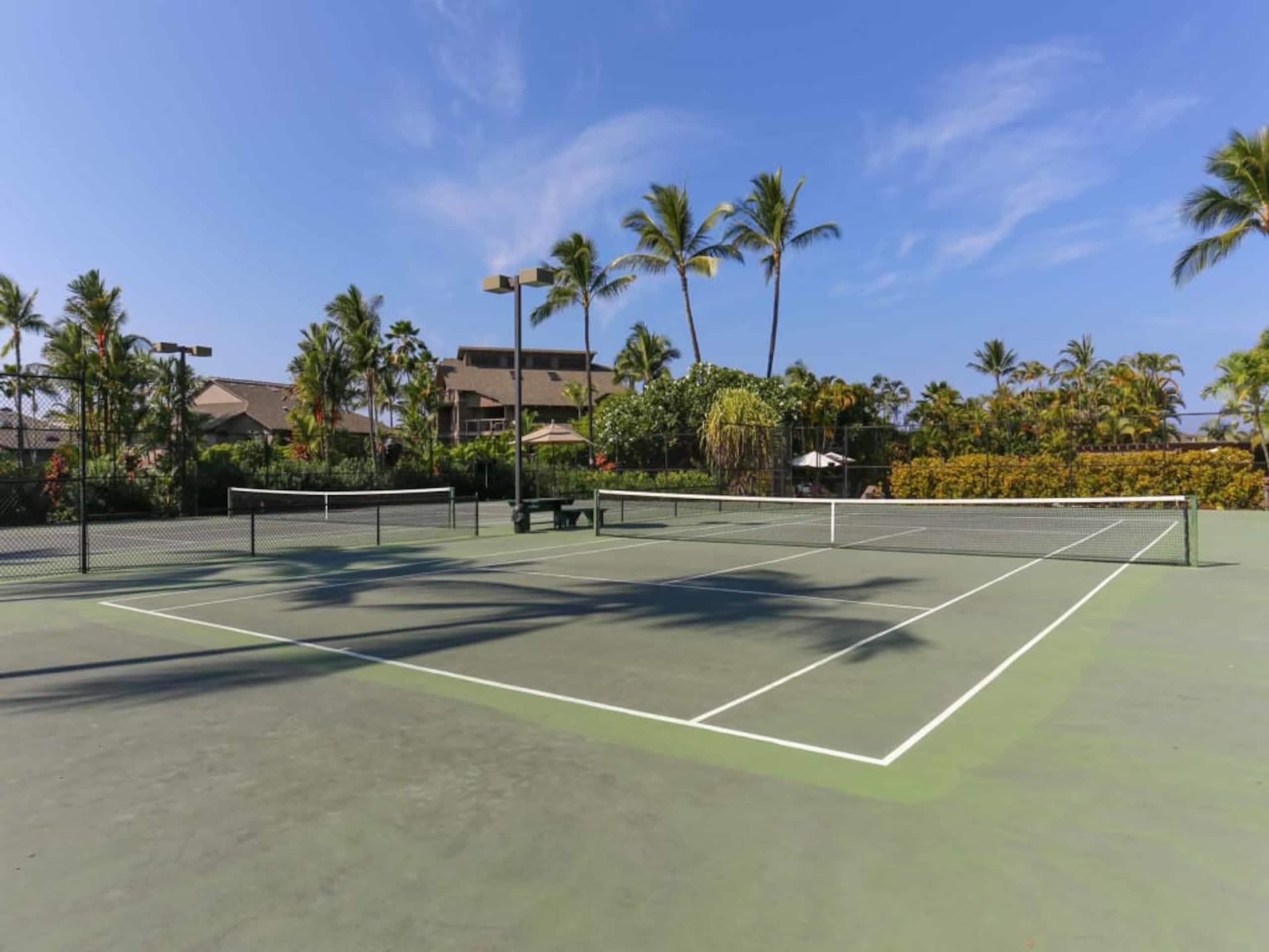 Condo in Kailua-Kona · ★4.5 · 2 bedrooms · 3 beds · 2 baths - Image 82