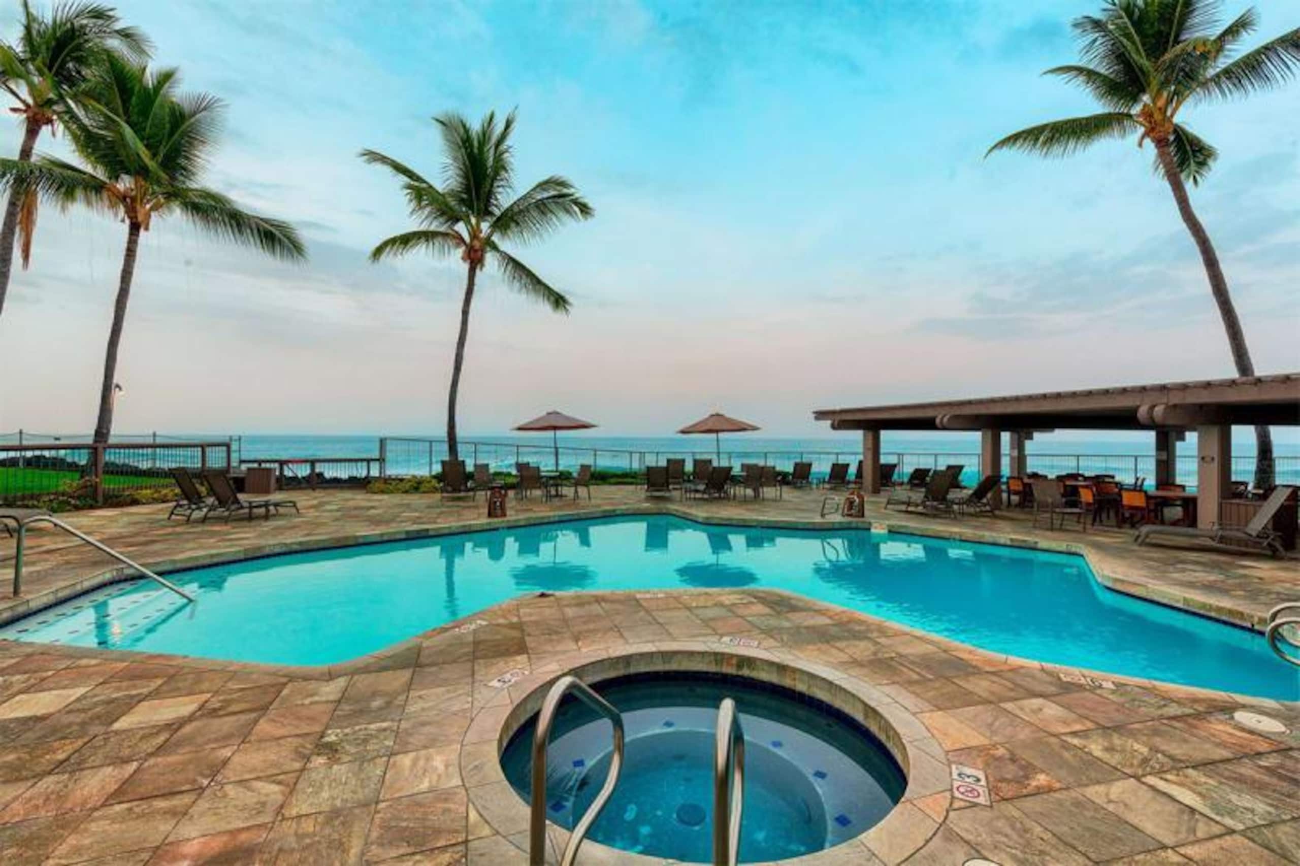 Condo in Kailua-Kona · ★4.5 · 2 bedrooms · 3 beds · 2 baths - Image 33