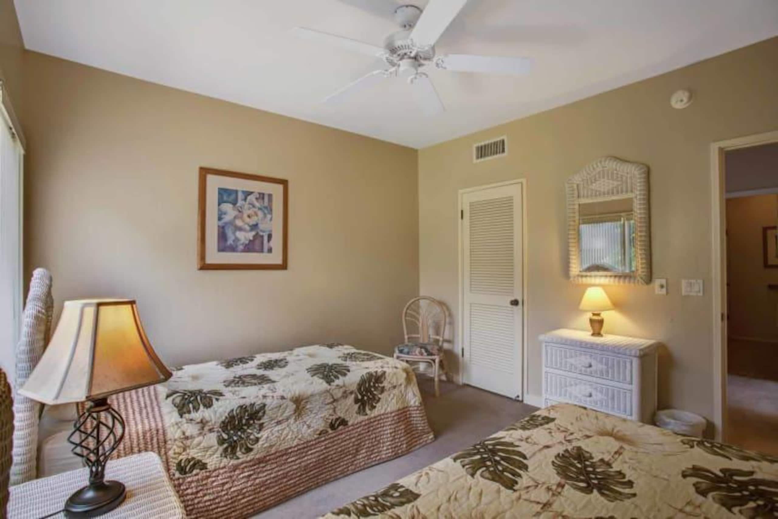 Condo in Kailua-Kona · ★4.5 · 2 bedrooms · 3 beds · 2 baths - Image 21