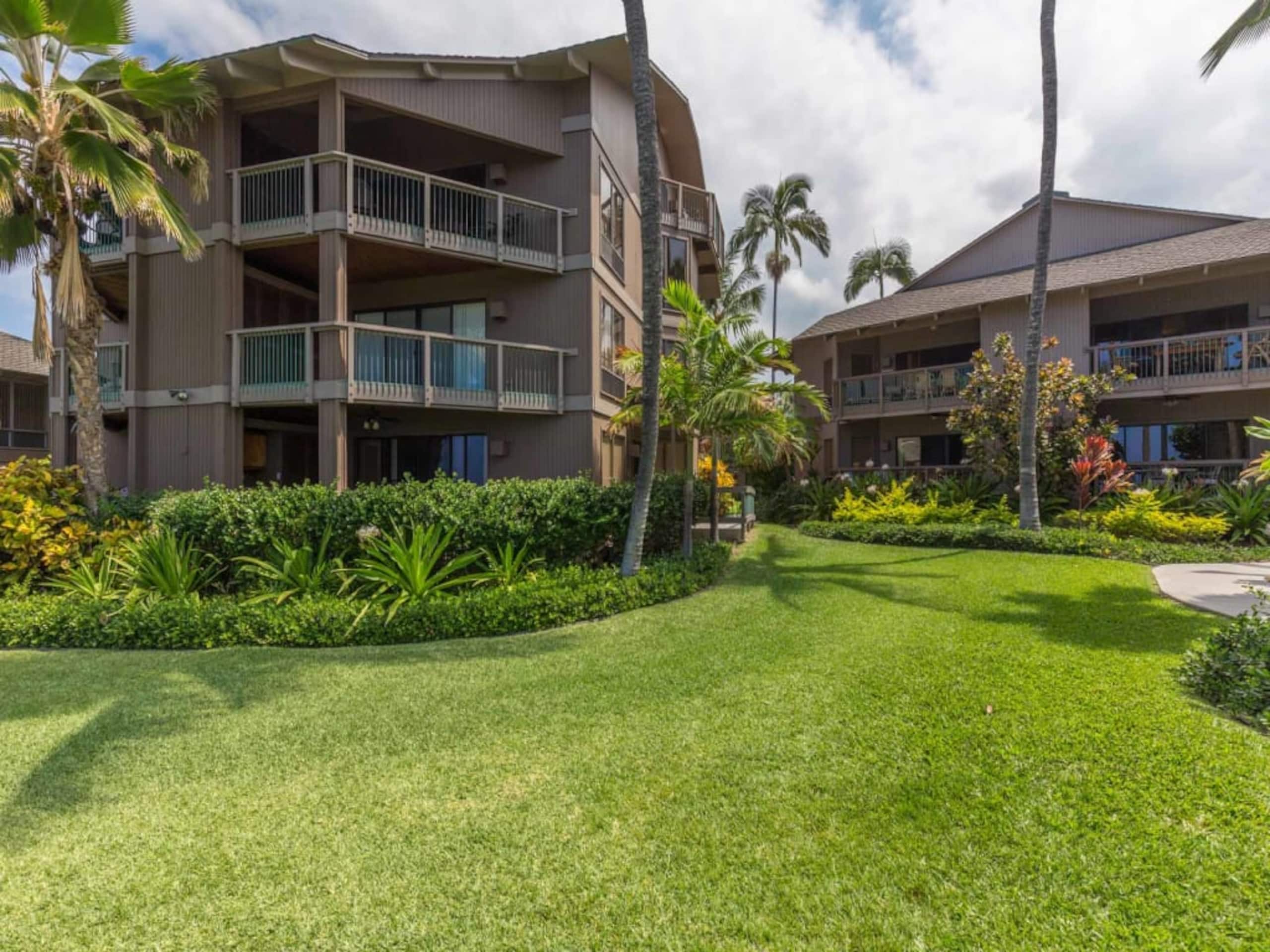 Condo in Kailua-Kona · ★4.5 · 2 bedrooms · 3 beds · 2 baths - Image 66