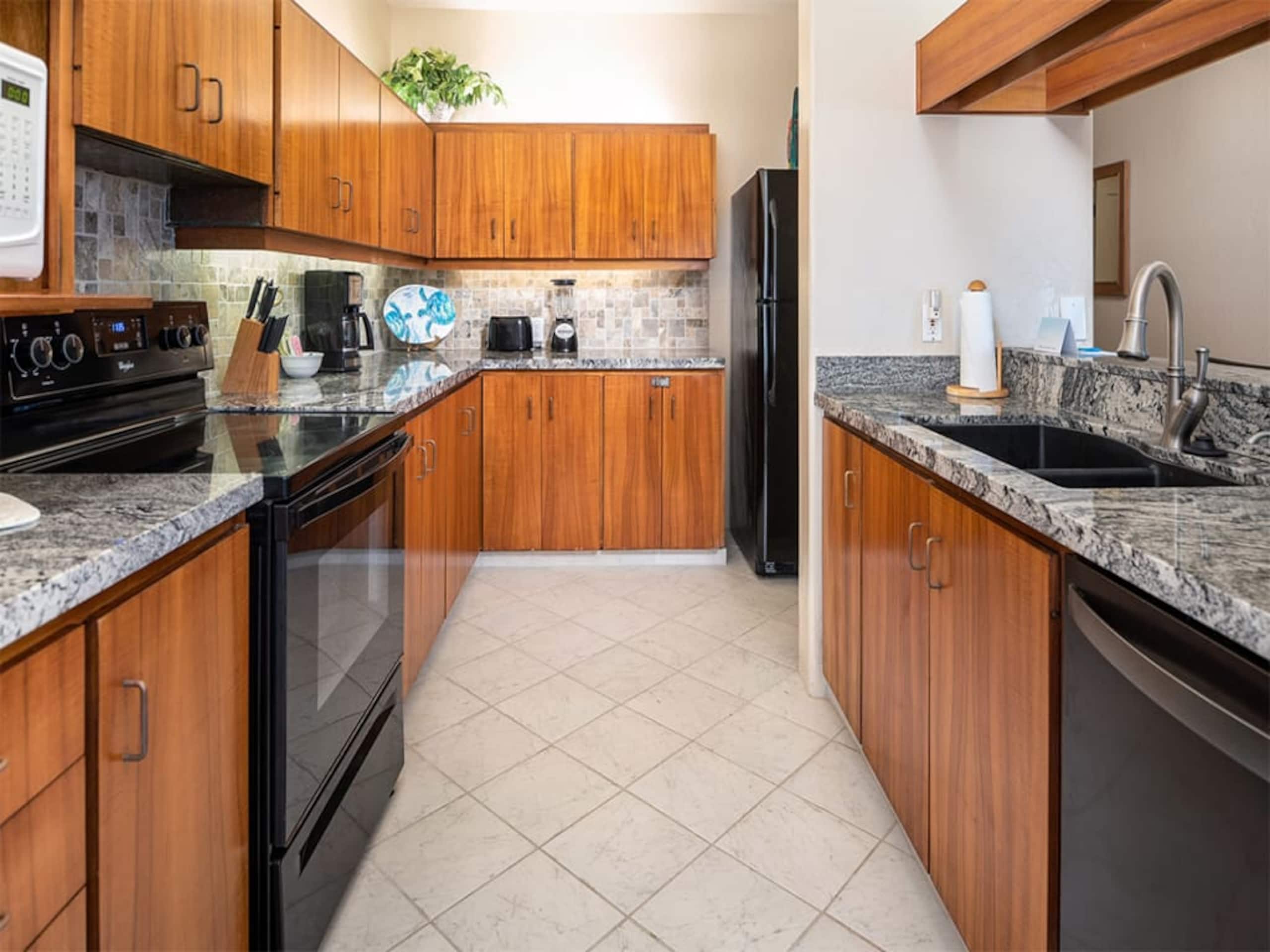 Condo in Kailua-Kona · ★4.5 · 2 bedrooms · 3 beds · 2 baths - Image 44