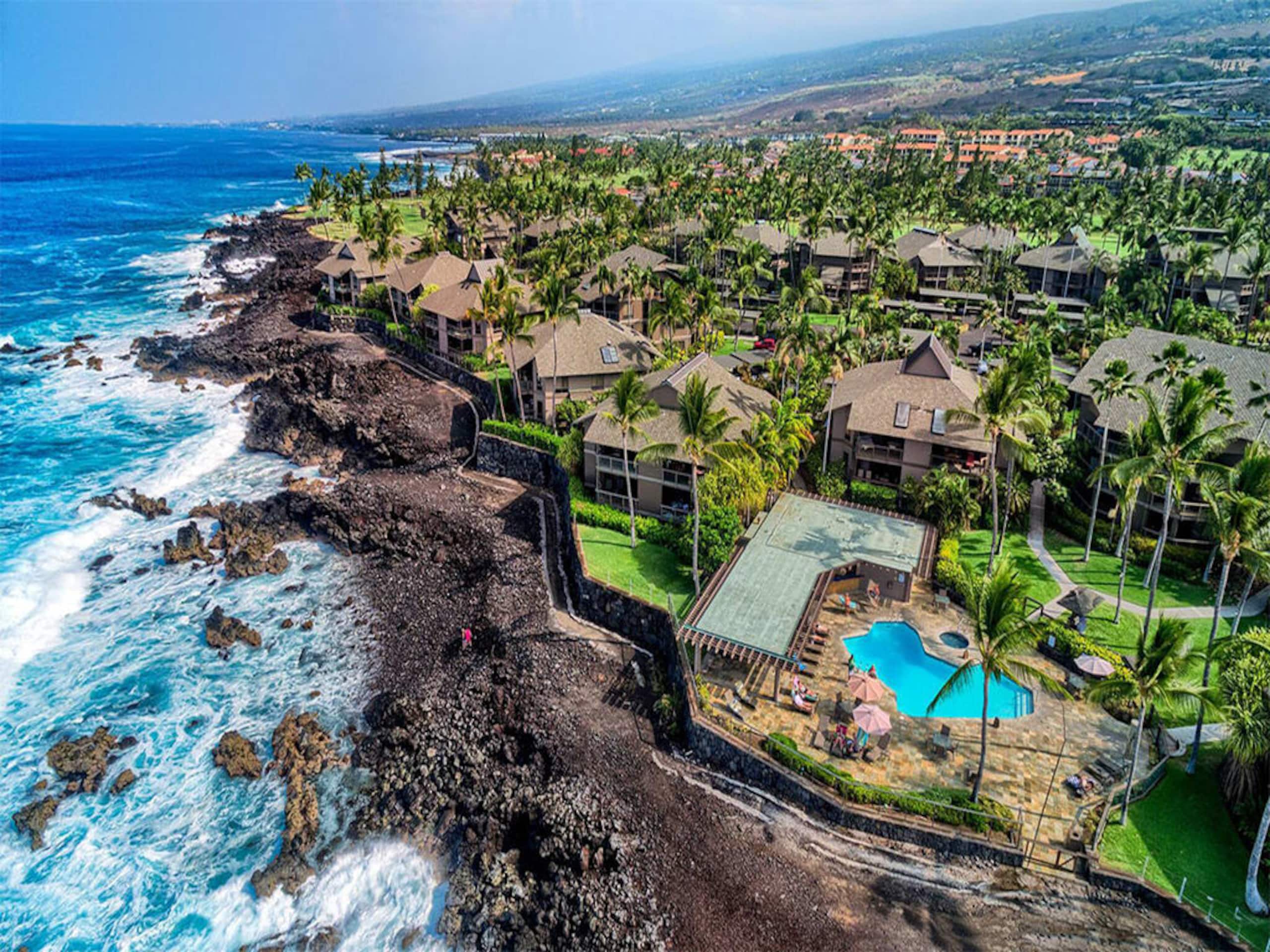Condo in Kailua-Kona · ★4.5 · 2 bedrooms · 3 beds · 2 baths - Image 70