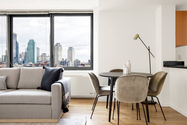 Blueground | LIC, gym & pool, nr East River gallery image 5