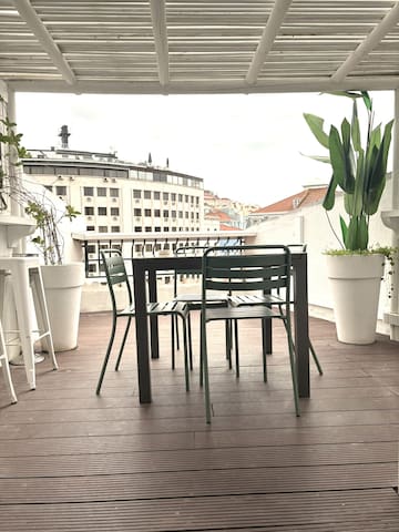 GAL Gestão De Alojamento Local managed Airbnb listing 3