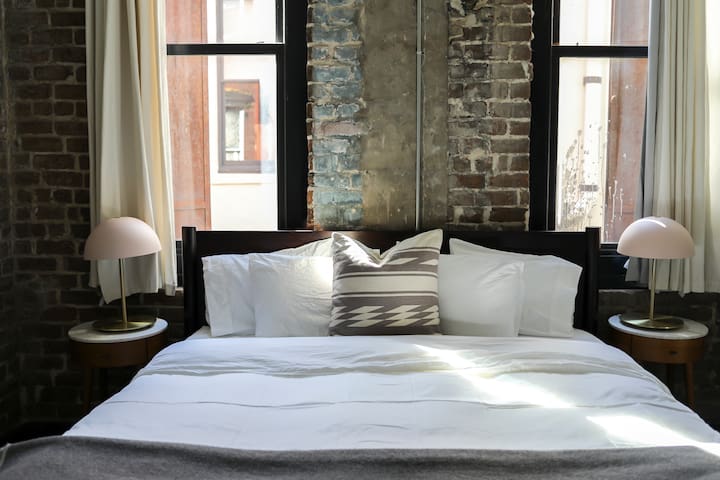 Black Swan managed Airbnb listing 1
