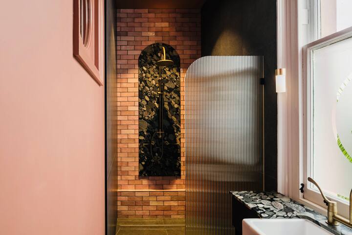 Miss Midgley’s – Assembly Hall gallery image 5