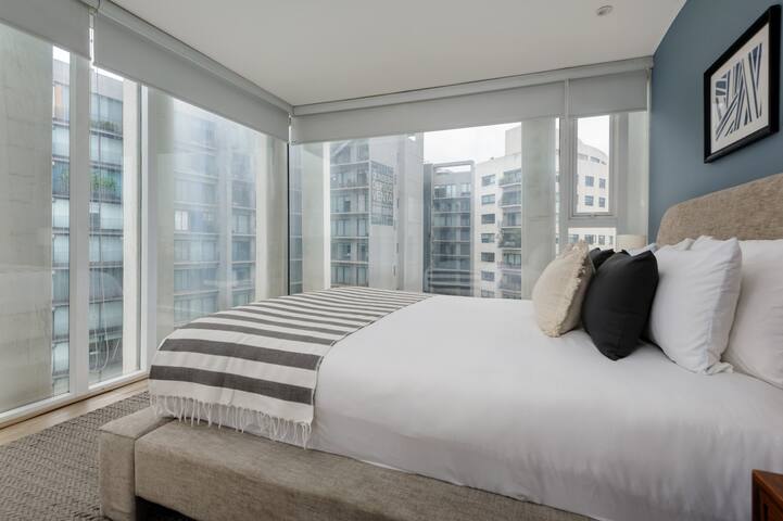 Contemporary Apt in 10th floor w/amazing amenities gallery image 5