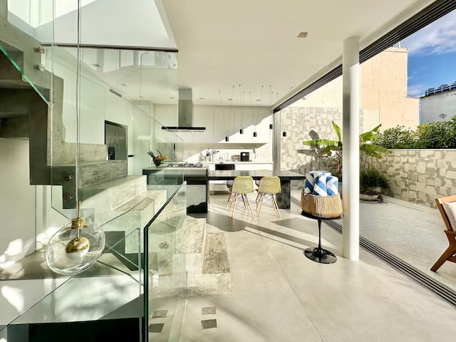 Penthouse triplex with pool for vacations in Copac gallery image 4