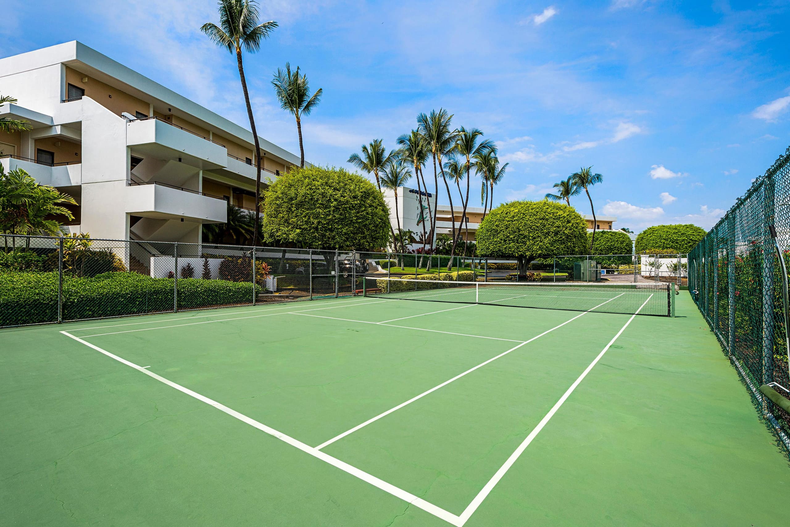 Condo in Kailua-Kona · ★4.73 · 1 bedroom · 2 beds · 1 bath - Image 19