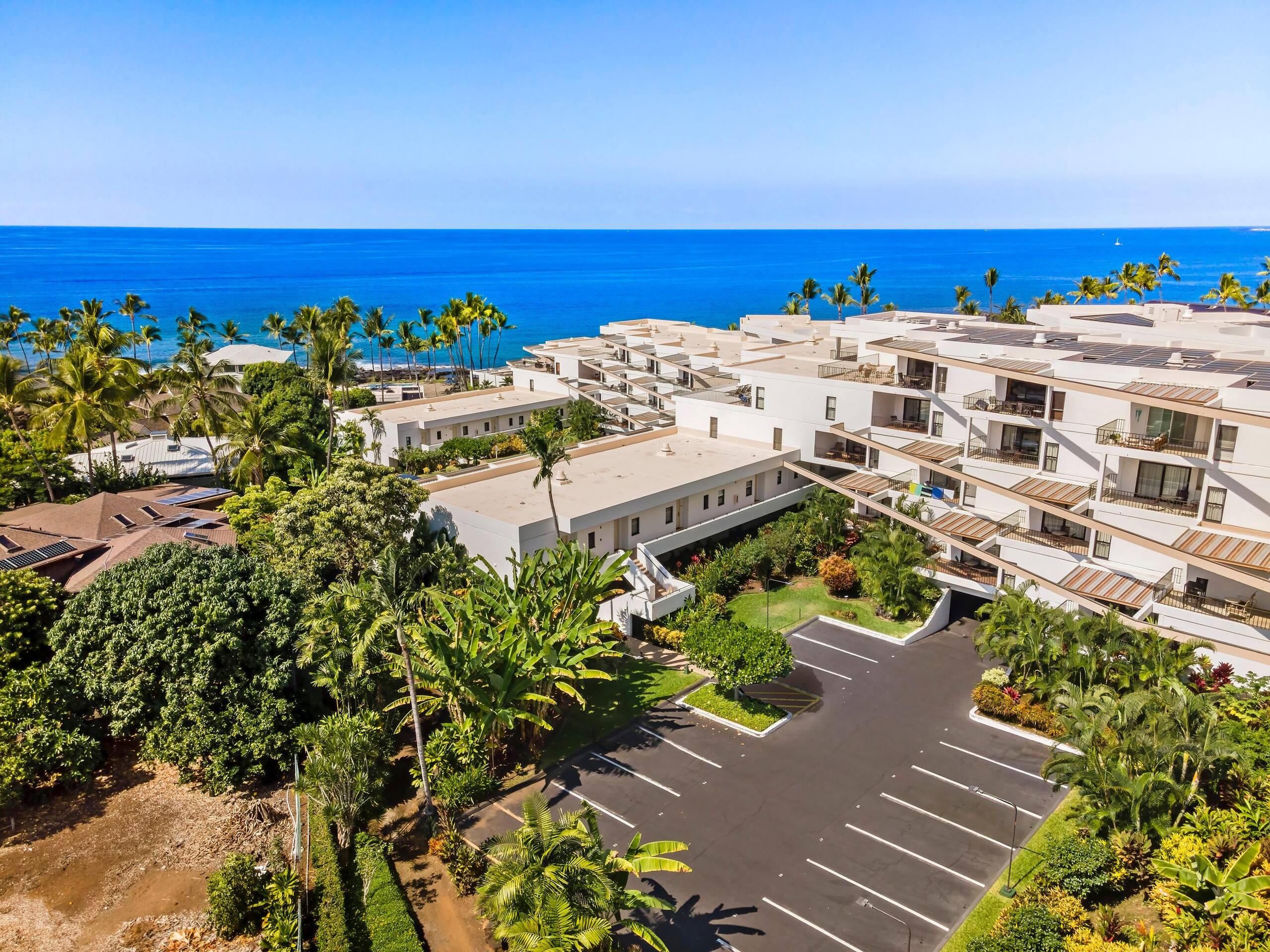 Condo in Kailua-Kona · ★4.73 · 1 bedroom · 2 beds · 1 bath - Image 21