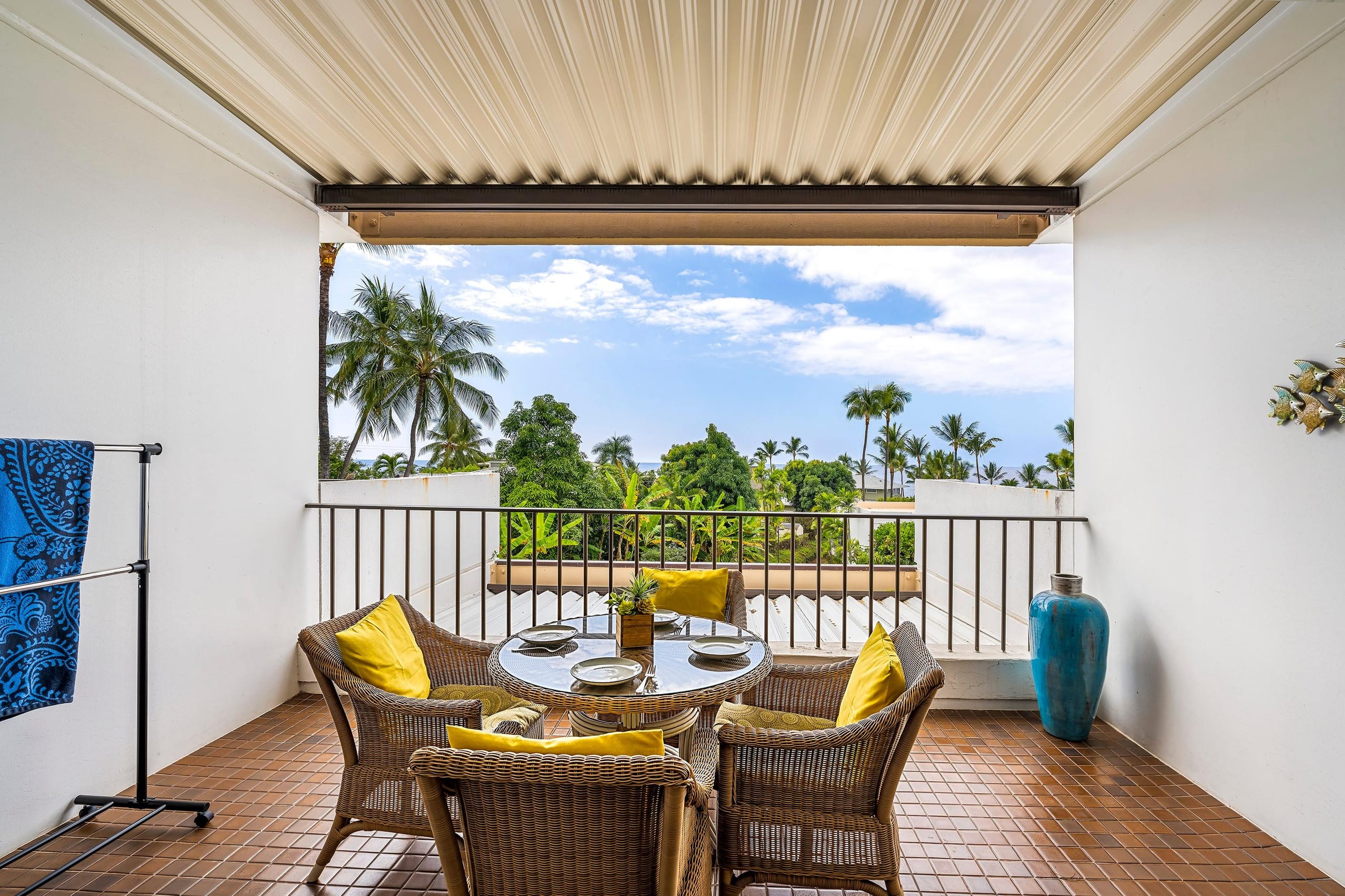 Condo in Kailua-Kona · ★4.73 · 1 bedroom · 2 beds · 1 bath - Image 37