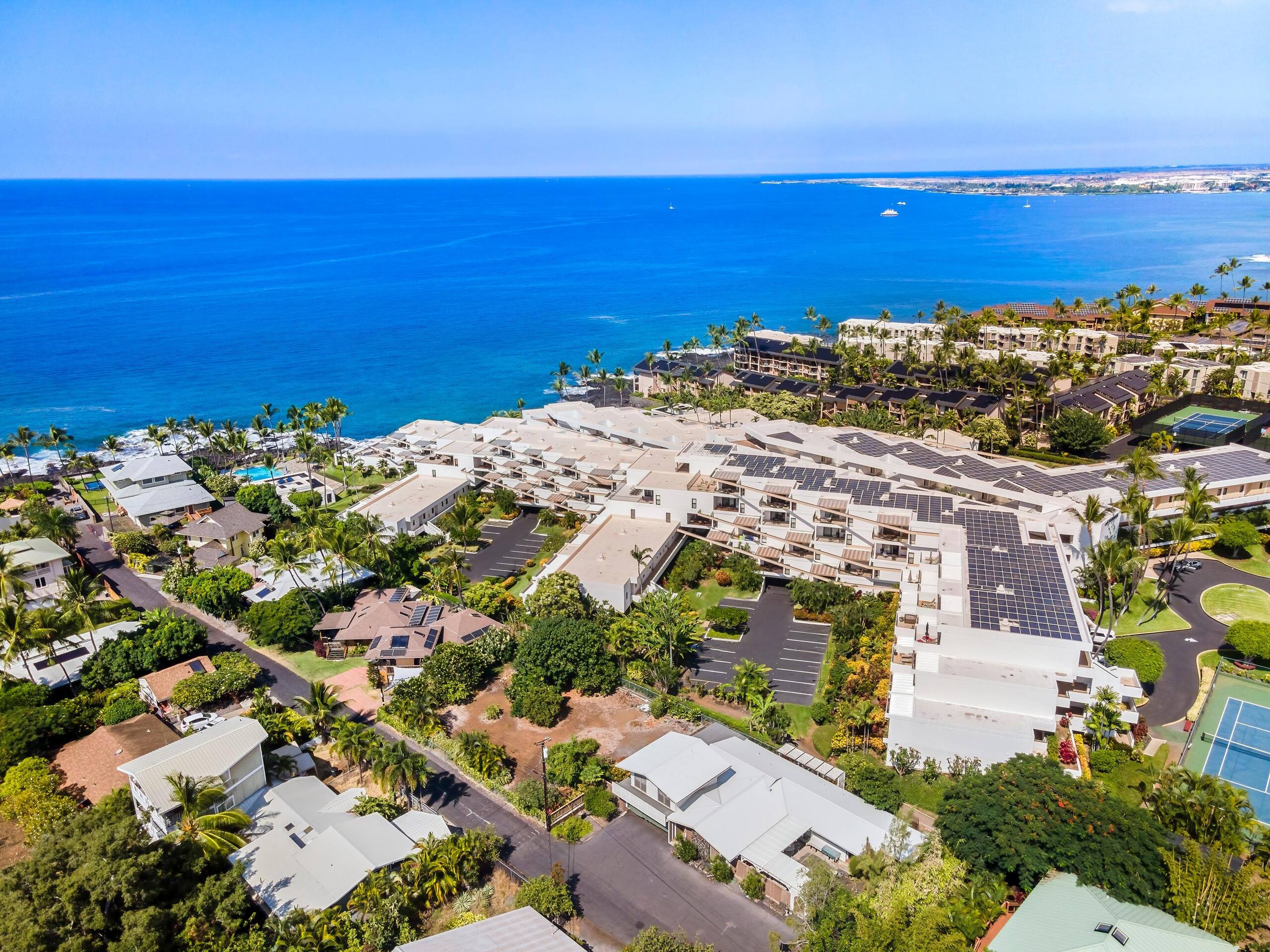 Condo in Kailua-Kona · ★4.73 · 1 bedroom · 2 beds · 1 bath - Image 24
