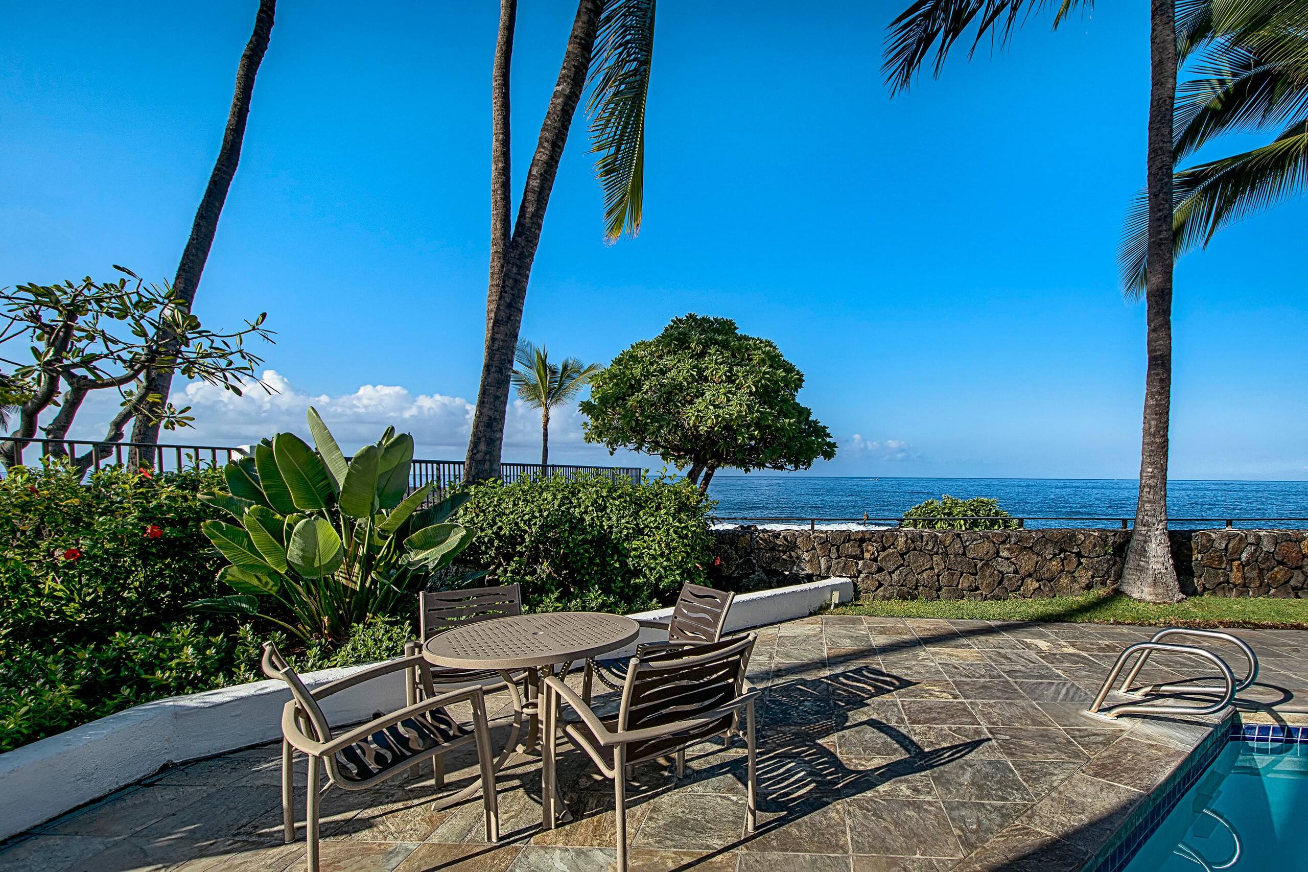 Condo in Kailua-Kona · ★4.73 · 1 bedroom · 2 beds · 1 bath - Image 29