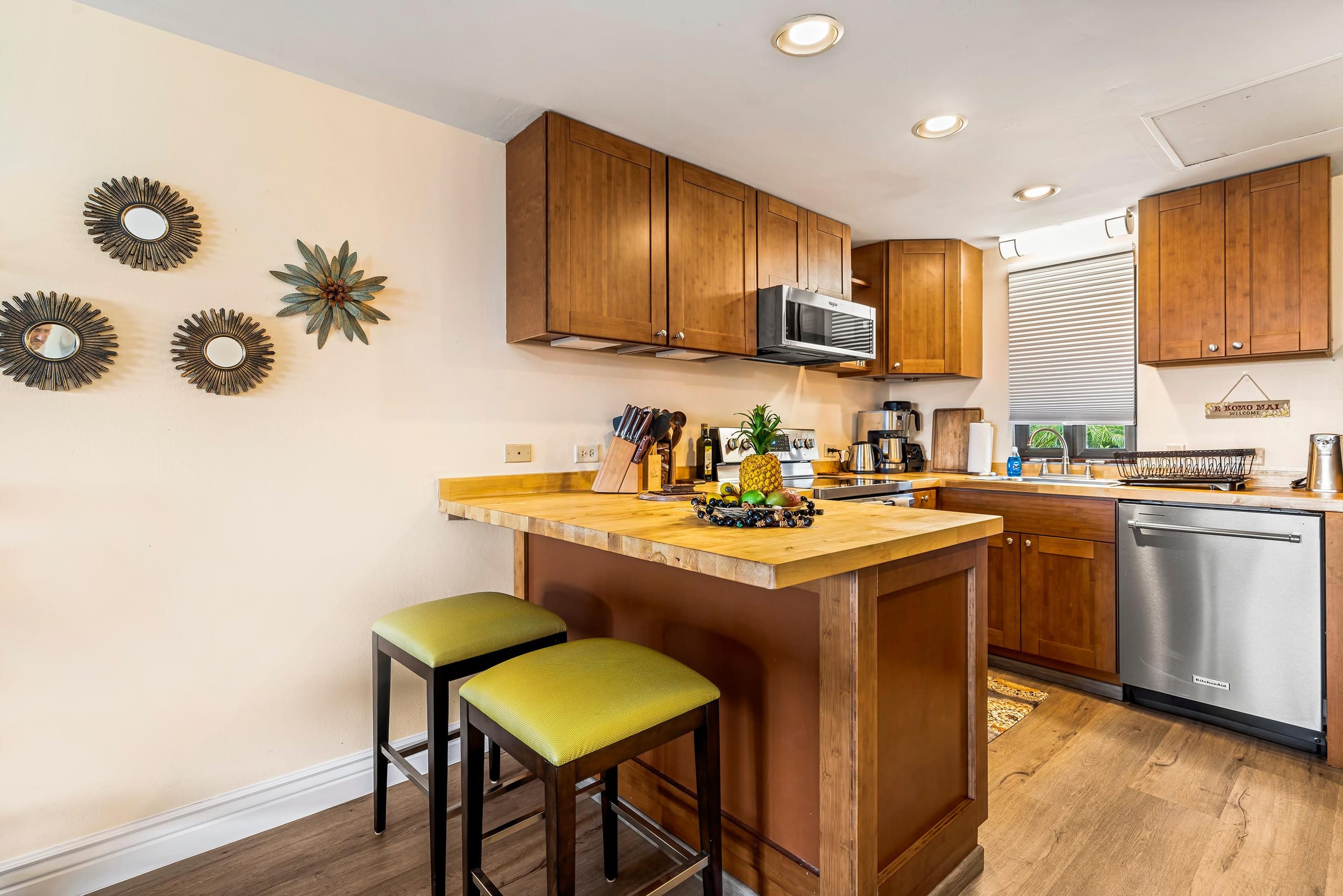 Condo in Kailua-Kona · ★4.73 · 1 bedroom · 2 beds · 1 bath - Image 8