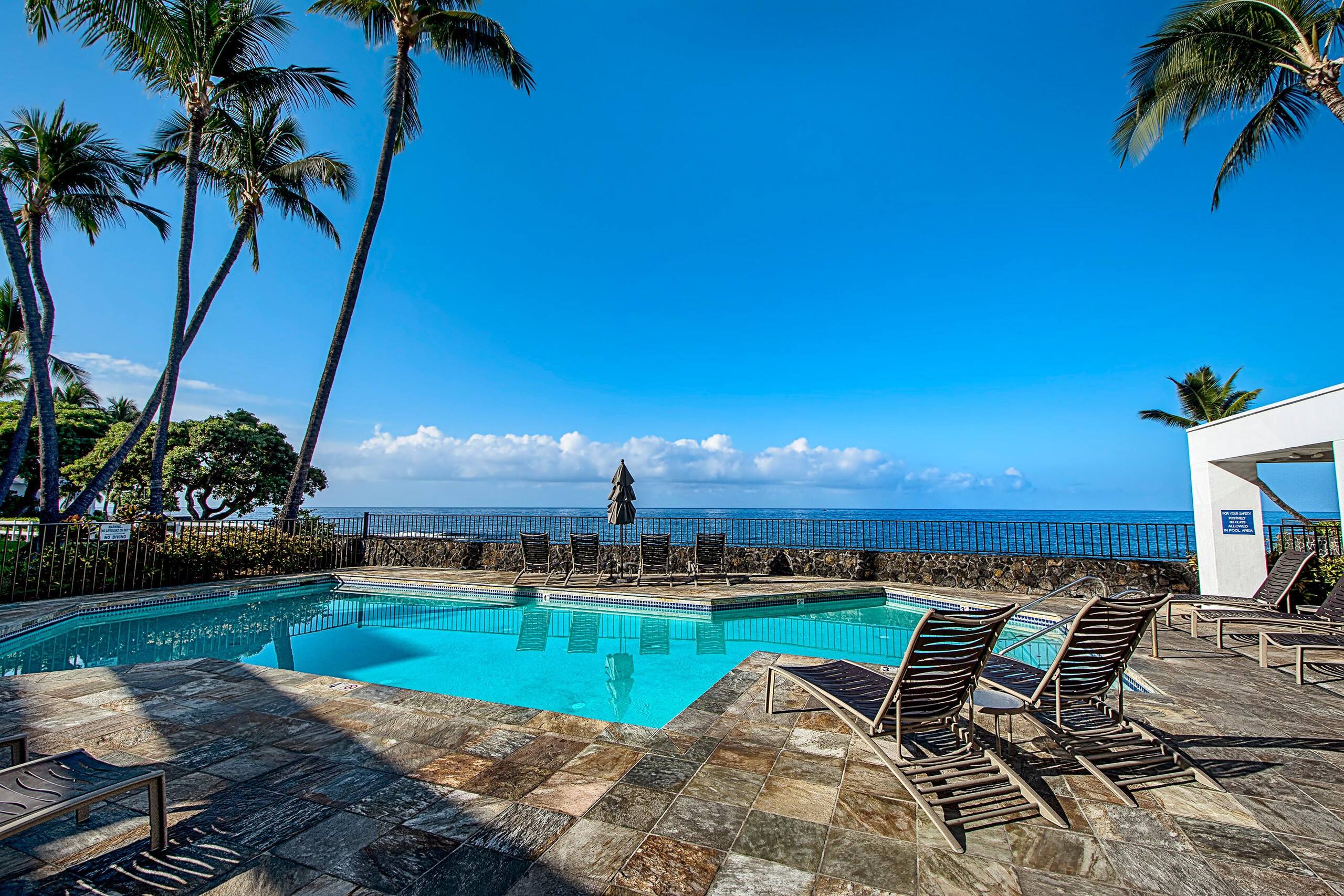 Condo in Kailua-Kona · ★4.73 · 1 bedroom · 2 beds · 1 bath - Image 26