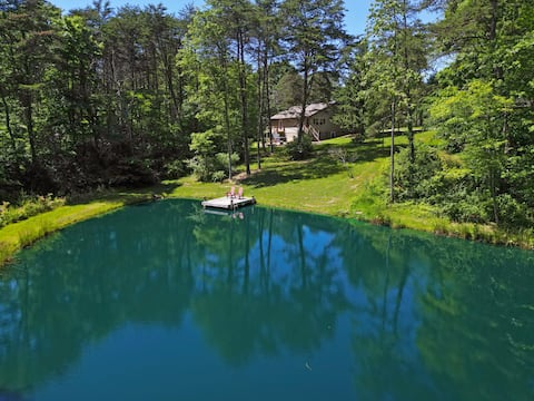 Boondocks Bungalow | Hocking Hills, 18 Acres, Pond