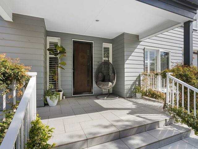 Perfect Position for Family get away gallery image 5