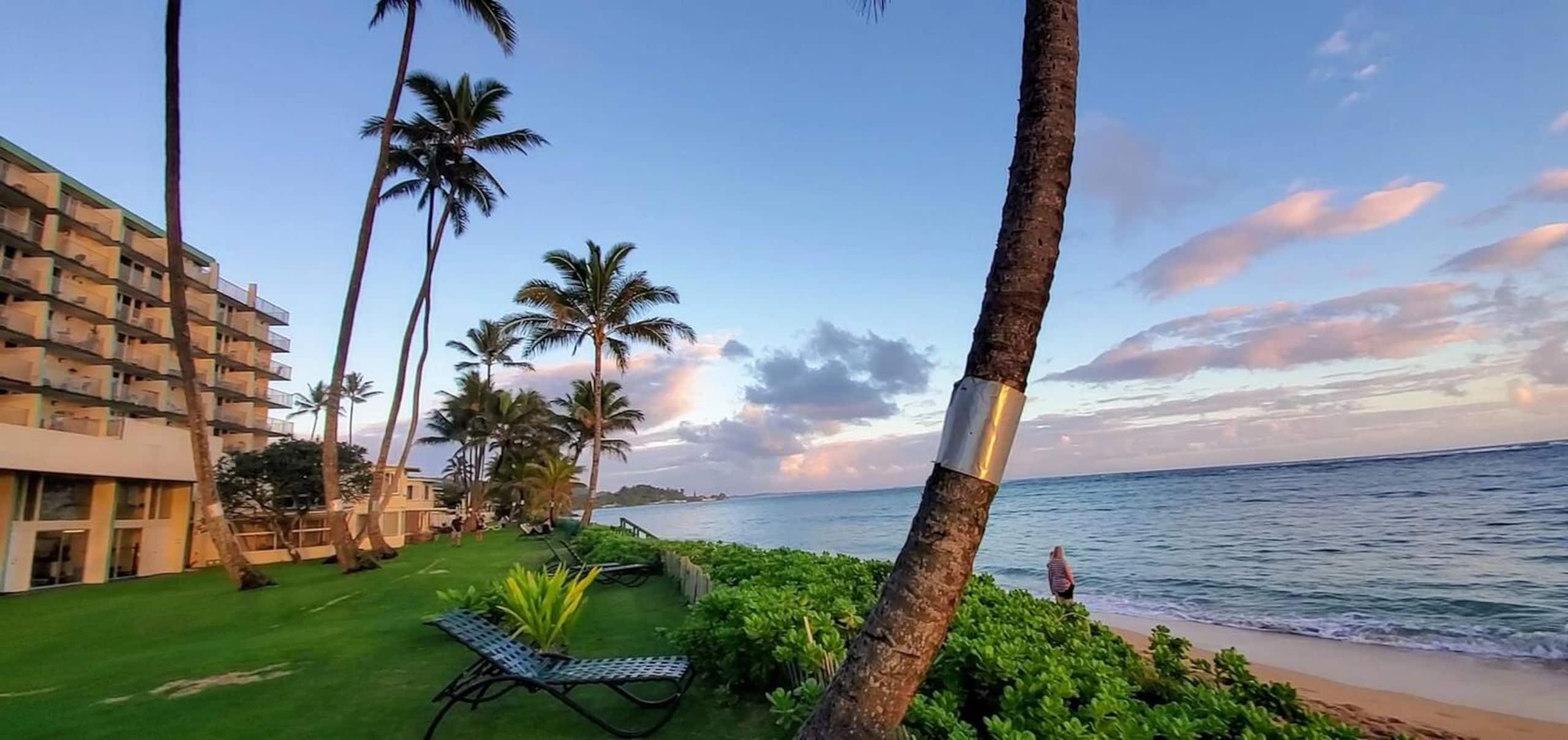 Condo in Hauula · ★4.53 · 1 bedroom · 2 beds · 1 private bath - Image 27
